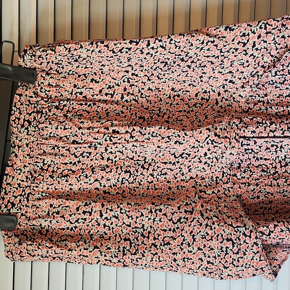 John Galt California Floral High-Low Skirt - Picture 3 of 9